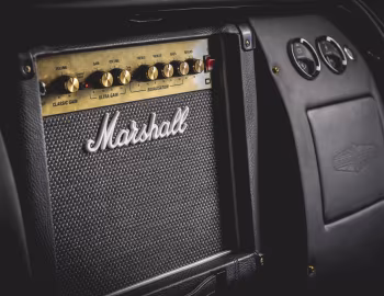 Інтэр'ер David Brown Mini Remastered "Marshall Edition" '2022
