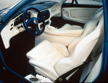 Інтэр'ер De Tomaso Guarà Coupe '1994–2004