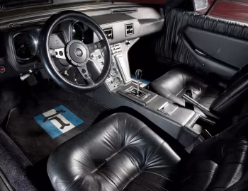 Інтэр'ер De Tomaso Pantera '04.1971–08.1972