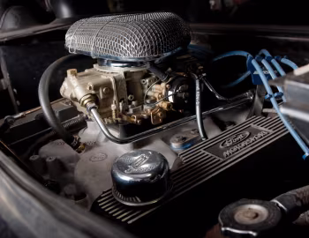 发动机舱 1973–74 De Tomaso Pantera L '08.1972–08.1974