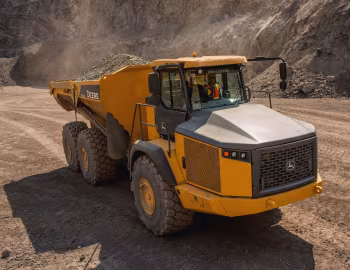 John Deere 370E '2012–pr.
