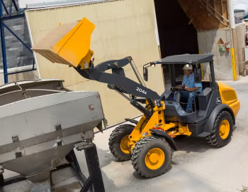 John Deere 204K '2013–pr.
