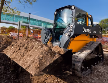 John Deere 319E '2013–16