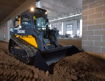 John Deere 323D '2009–13