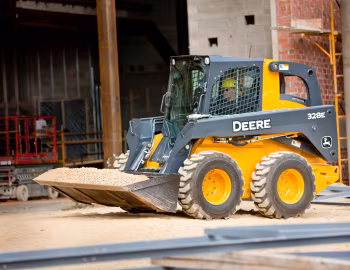 John Deere 328E '2013–pr.