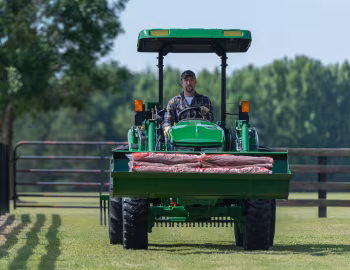 John Deere 4052M '2014–pr.