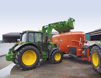 John Deere 6125M '12.2012–pr.