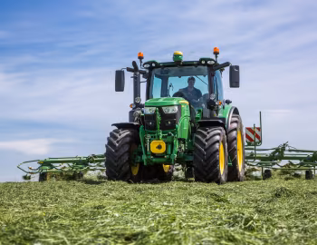 John Deere 6130R '2015–pr.