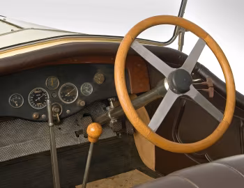 Panel frontal Delage DMS Roadster '1929