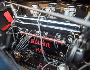 Под капотом Delahaye 135 M Cabriolet par Portout (#801199) '1949
