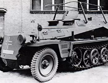 DEMAG D7p Sd.Kfz.250/3 '1940–44
