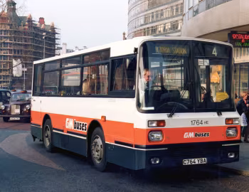 Dennis Domino Northern Counties (B24F) '1985–86