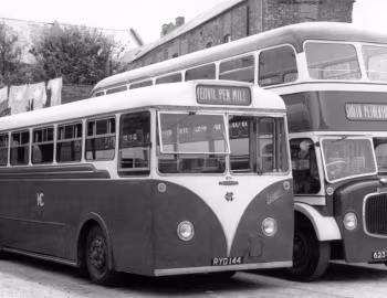 Dennis Lancet UF Strachans, Dennis Loline l East Lancs
