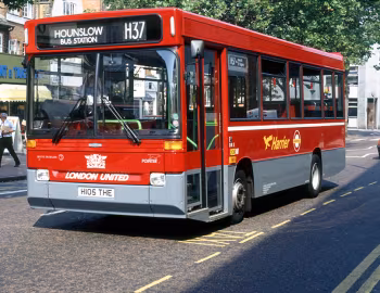 Dennis Dart 8.5SDL3003 Reebur Pointer [UK-spec] (B28F) '04–08.1991
