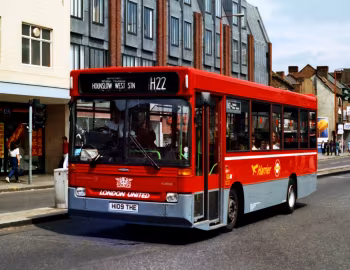 Dennis Dart 8.5SDL3003 Reebur Pointer [UK-spec] (B28F) '04–08.1991