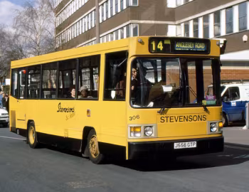 Dennis Dart 9SDL3002 Wadham Stringer Portsdown [UK-spec] (B35F) '08.1990–07.1991