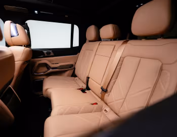 Interior Denza B8 7-seater [Australia] '2025–pr.