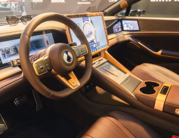 Тарпеда Denza Z9GT Chopard '2026