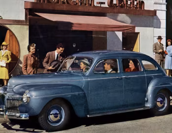 1941 DeSoto Custom Sedan (S8C)