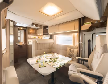 Intérieur 2016–17 Dethleffs 4-travel '2015–17