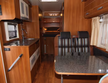 Interior 2007–12 Dethleffs Advantage A '2006–12