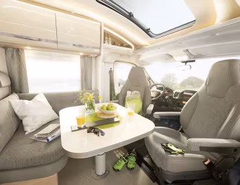 Interior 2017–22 Dethleffs Globebus T GT '2016–22