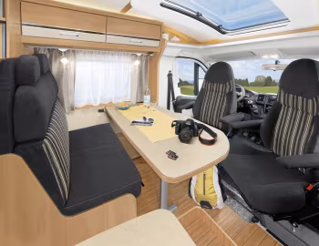 Interior 2013–14 Dethleffs Globebus T '2012–14