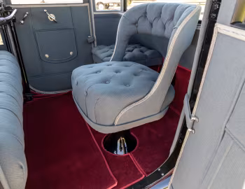 Інтэр'ер Detroit Electric Model 75 4-Passenger Brougham '1918