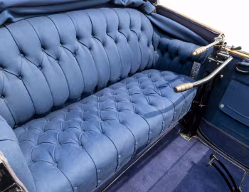 Інтэр'ер Detroit Electric Model 62 3-Passenger Cabriolet '1917