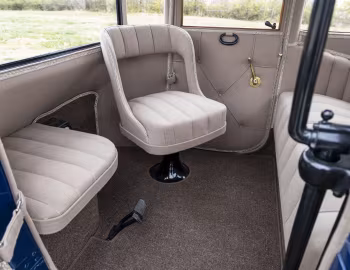 Intérieur Detroit Electric Model 68 4-Passenger Touring '1917