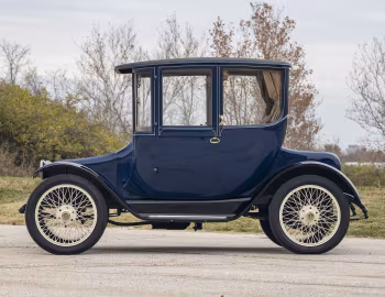 Detroit Electric Model 68 4-Passenger Touring '1917