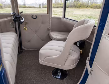Intérieur Detroit Electric Model 68 4-Passenger Touring '1917