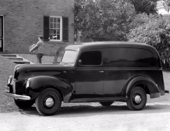 1940 Ford V8 Panel Delivery (01C/02C-82A)