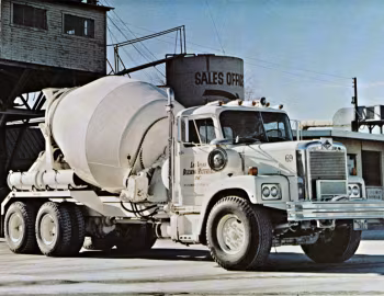 Diamond REO DC-101 Mixer '1972–????