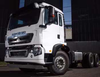 Diamond REO DR-T5 330HP 6×4 Cab Chassis [Australia] '2019–н.в.