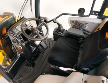 Interior Dieci Agri Pivot
