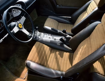 Интерьер Ferrari Dino 308 GT4 [Worldwide] '1976–80