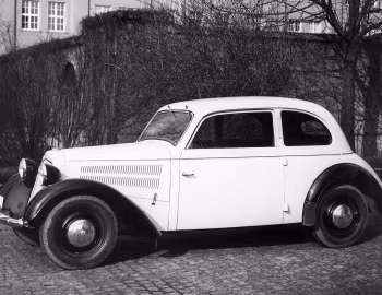 DKW Meisterklasse Typ F 8 - 700 Limousine '1939–42