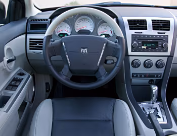 Торпедо 2008–10 Dodge Avenger R/T [North America] (JS) '2007–10