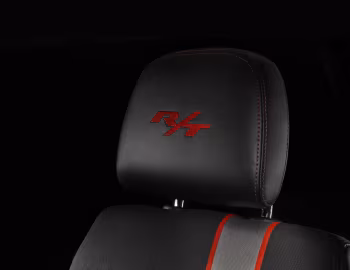Интерьер 2012–14 Dodge Avenger R/T (JS) '2011–14