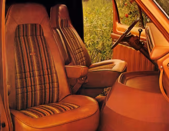 Interior 1977 Dodge B100 Tradesman