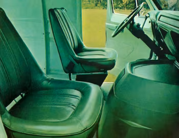 Interior 1977 Dodge B100 Tradesman Maxivan