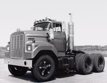 Dodge Bighorn CNT950 '1973–75