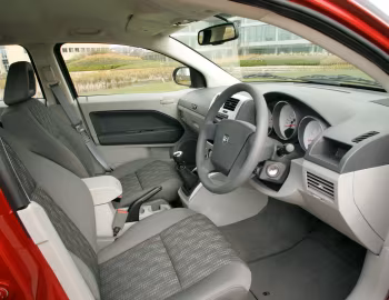 Интерьер Dodge Caliber [UK-spec] (PM) '2006–09