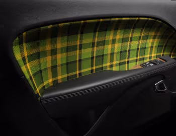 Интерьер Dodge Challenger Holy Guacamole Concept (LC) '11.2021