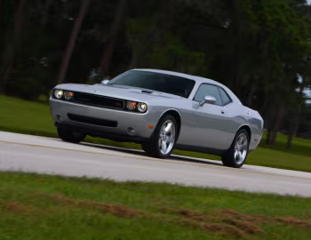 2009–10 Dodge Challenger R/T (LC) '07.2008–10.2010
