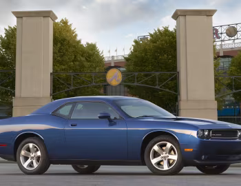 2009–10 Dodge Challenger SE (LC) '07.2008–10.2010