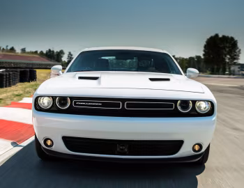 2015–23 Dodge Challenger SXT (LC) '2014–23