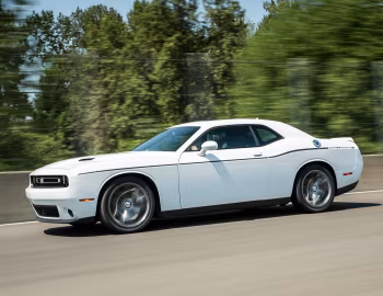2015–23 Dodge Challenger SXT (LC) '2014–23