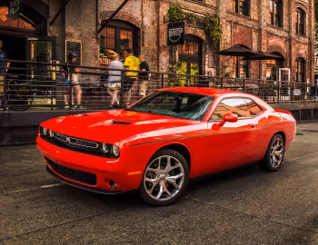 2015–23 Dodge Challenger SXT (LC) '2014–23